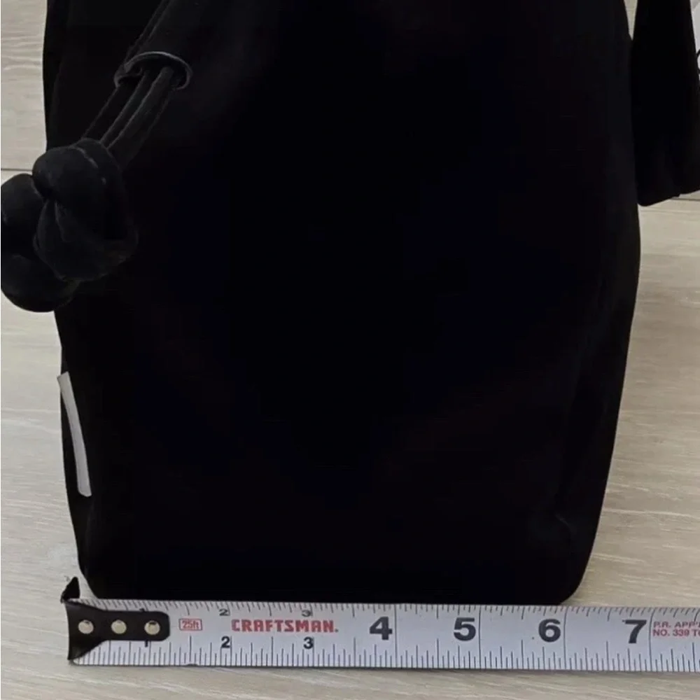 WILDFOX Rebels Black Tote with Tiger Graphic - Picture 9 of 9